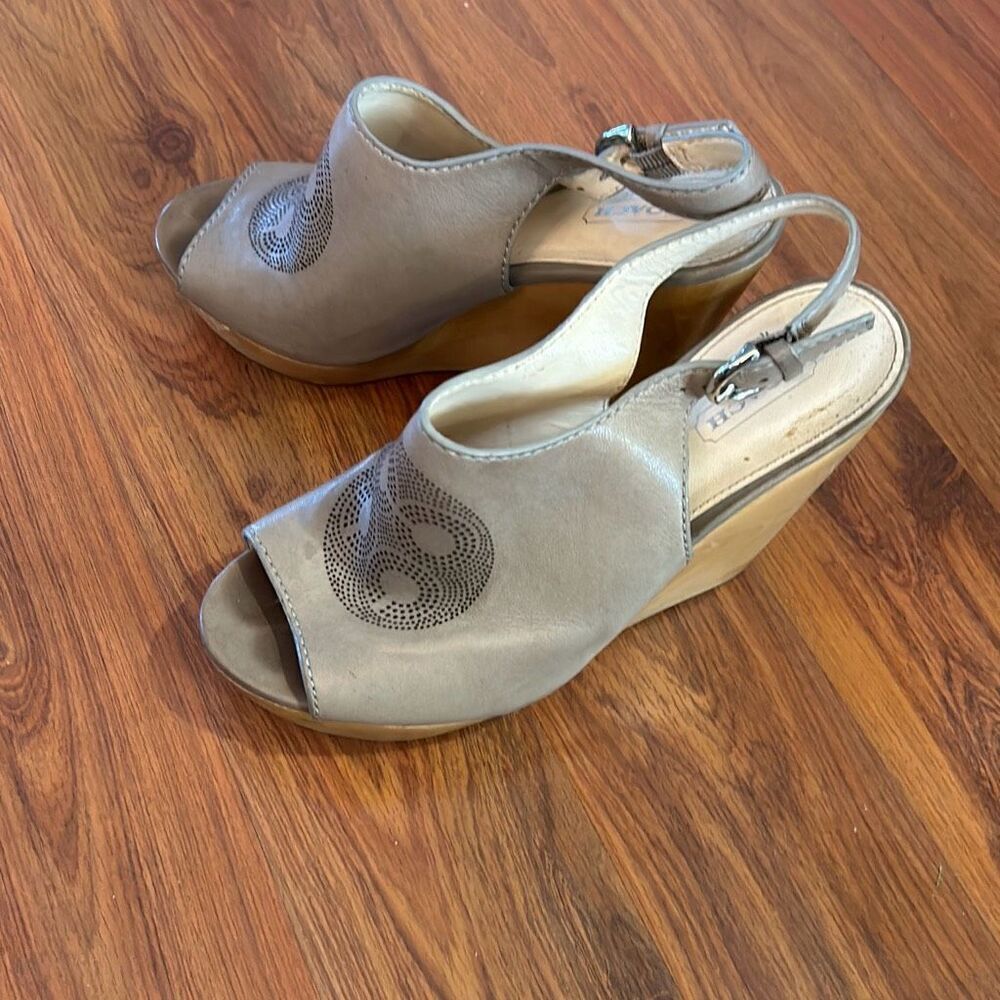 Coach wooden wedges taupe 7.5 - Picture 6 of 7